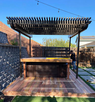 Cedar Decking in Porter Ranch