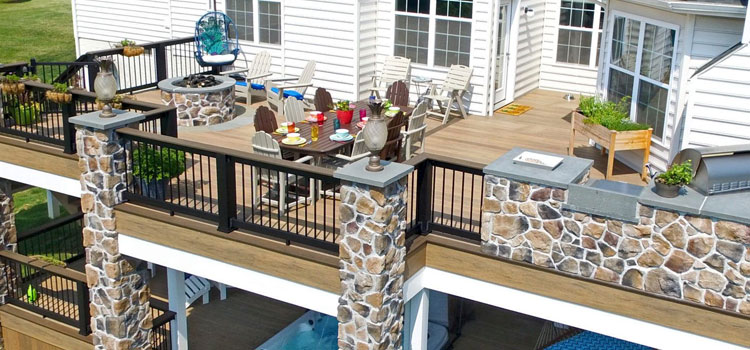 Custom Deck Design Contractors in Porter Ranch, CA