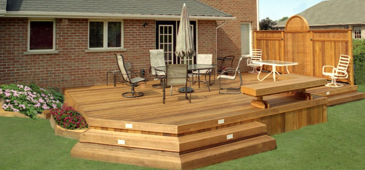 Cedar Composite Decking in Porter Ranch, CA