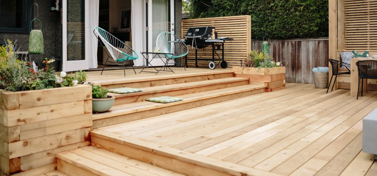 Cedar Decking Suppliers in Porter Ranch, CA