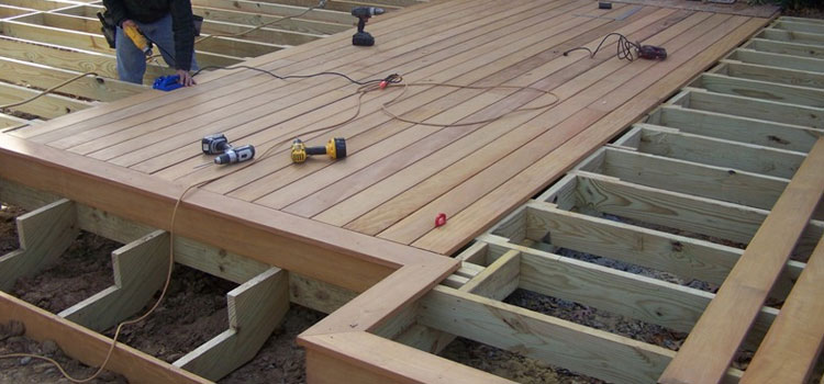 Wood Deck Builders in Porter Ranch, CA